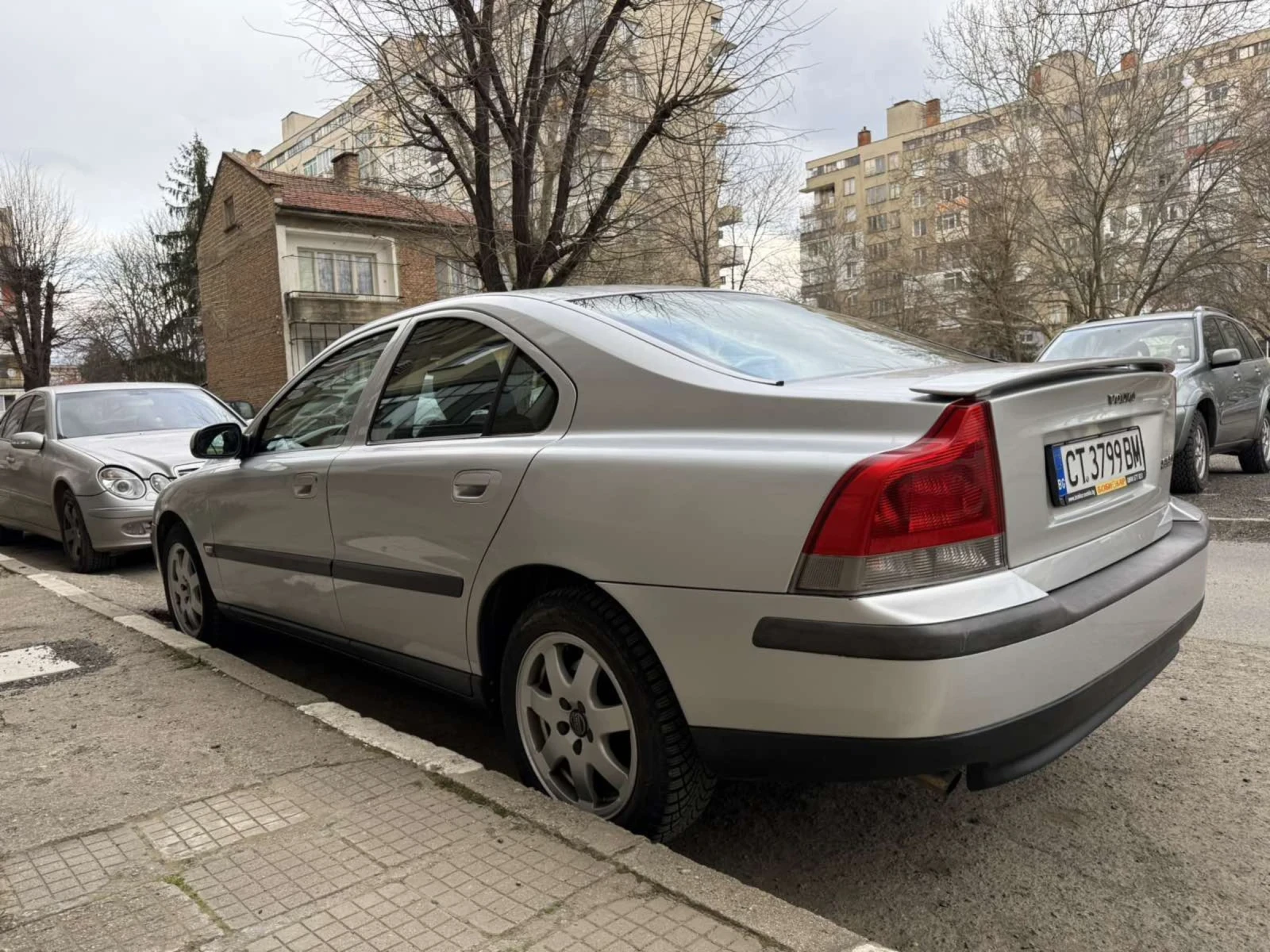 Volvo S60, снимка 4 - Автомобили и джипове - 54005635