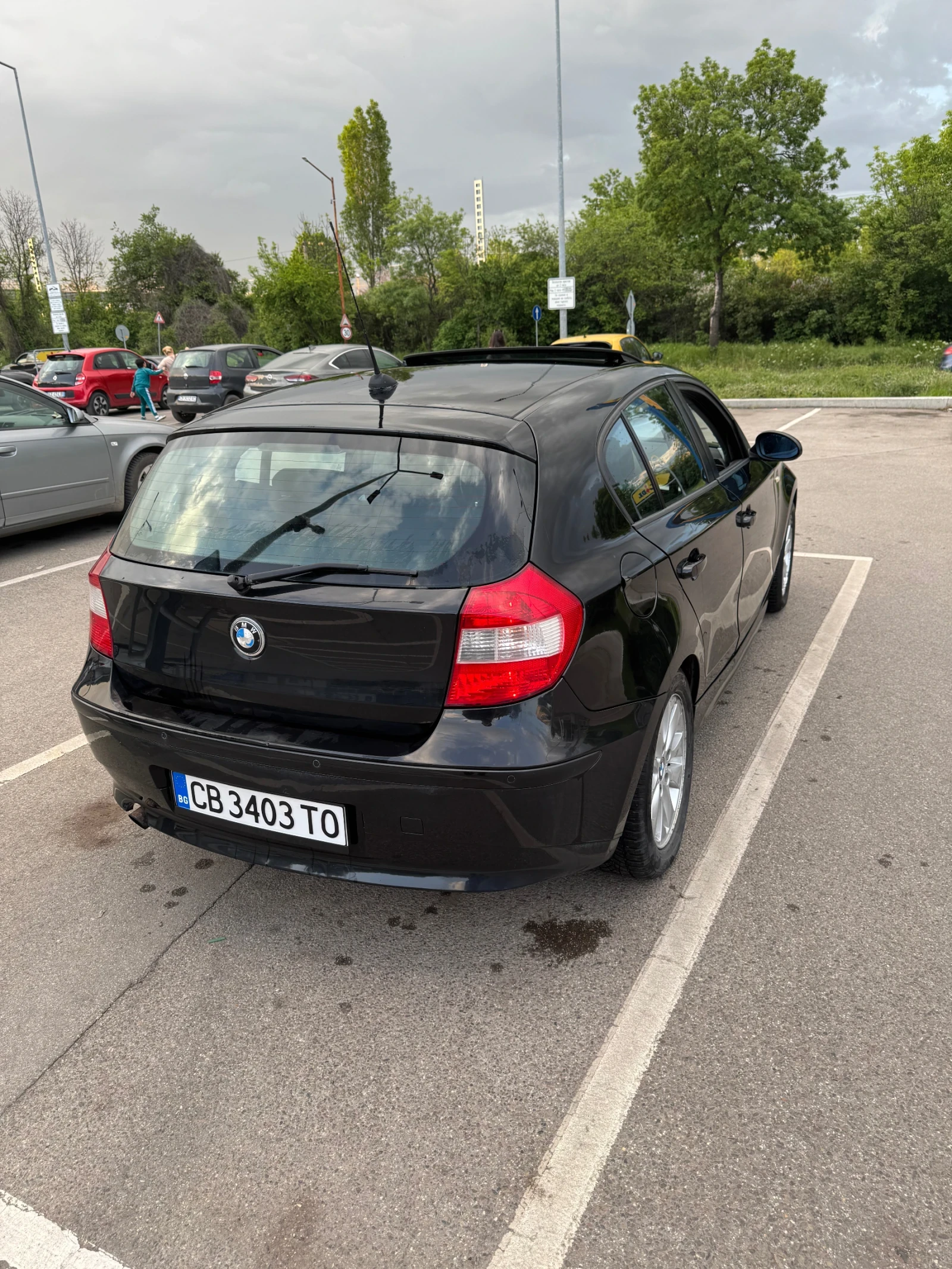 BMW 118, снимка 6 - Автомобили и джипове - 54512826