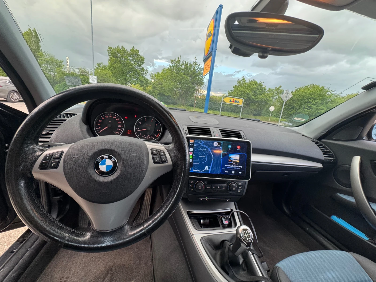 BMW 118
