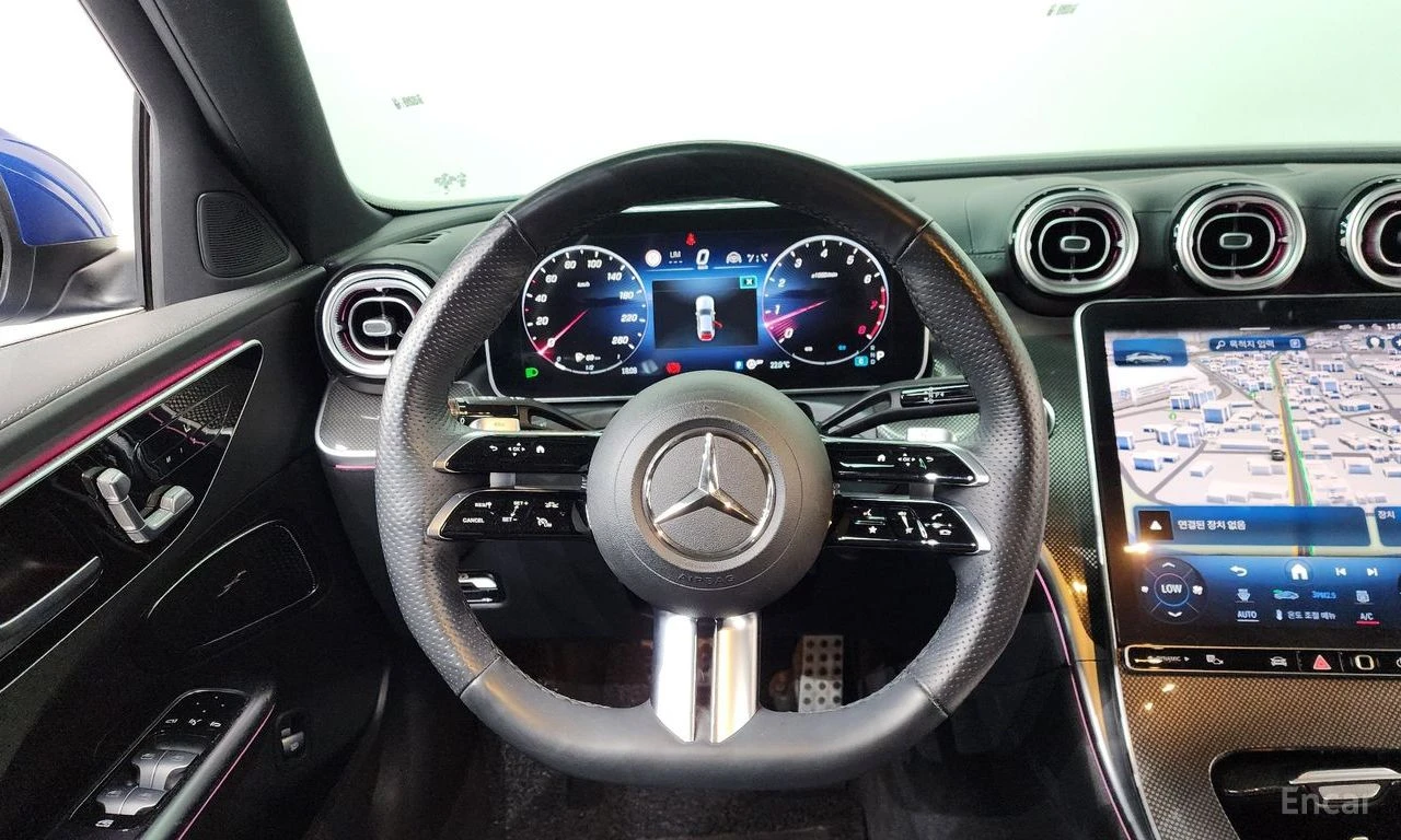 Mercedes-Benz C 300 4MATIC* DISTRONIC* 360CAMERA* BURMESTER* HEAD-UP* , снимка 6 - Автомобили и джипове - 54554610
