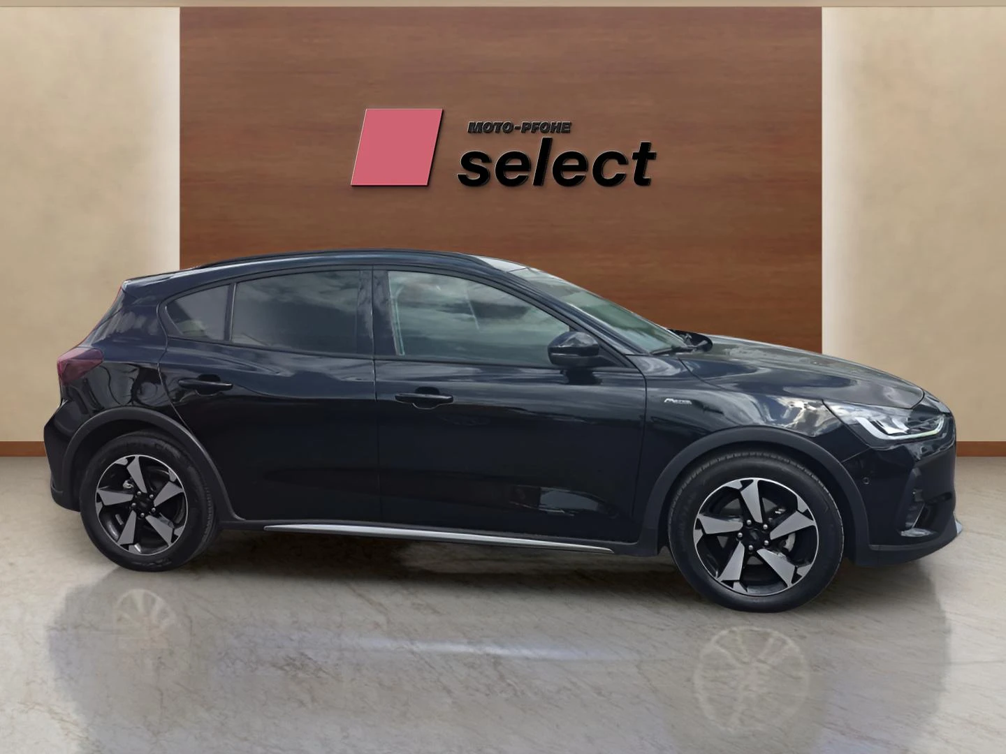 Ford Focus 1.0 EcoBoost, снимка 4 - Автомобили и джипове - 54598884