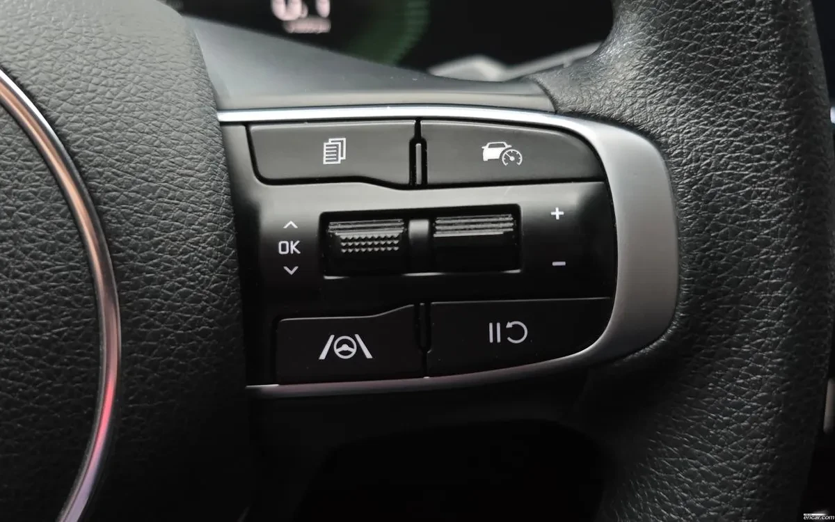 Kia K5 TRENDY | ГАЗ | ПОДГРЕВ | FCW | SCC | Lane Assist, снимка 17 - Автомобили и джипове - 54947935