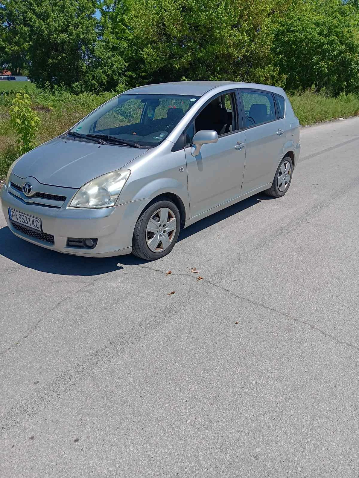 Toyota Corolla verso, снимка 3 - Автомобили и джипове - 55093188