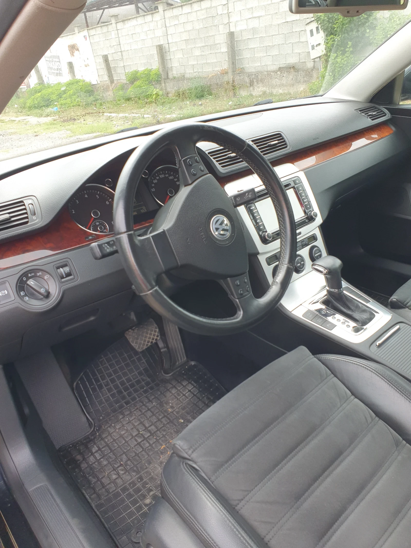 VW Passat 1.8, снимка 6 - Автомобили и джипове - 55242866