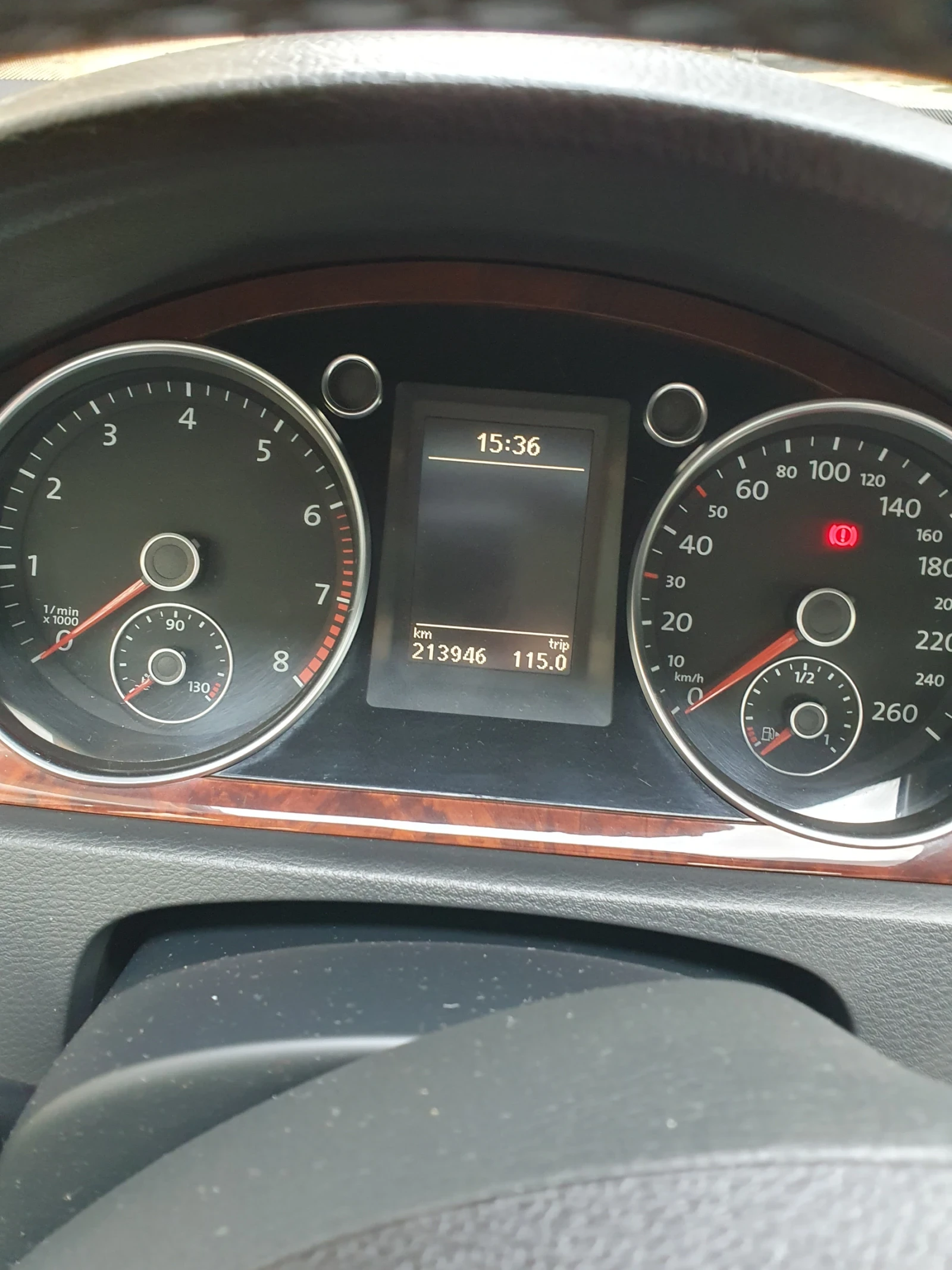 VW Passat 1.8, снимка 7 - Автомобили и джипове - 55242866