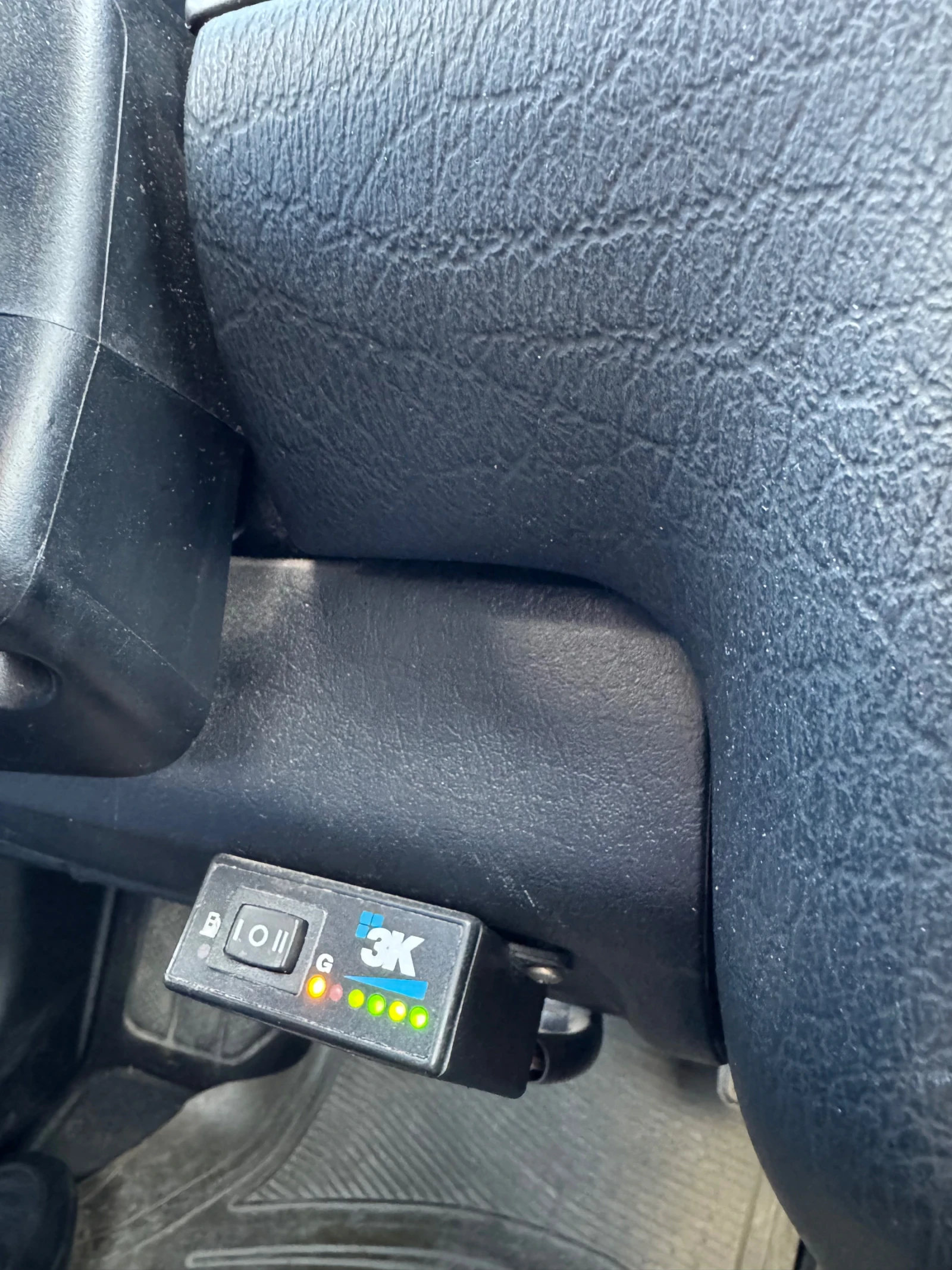 VW Golf Газ, снимка 12 - Автомобили и джипове - 55550419
