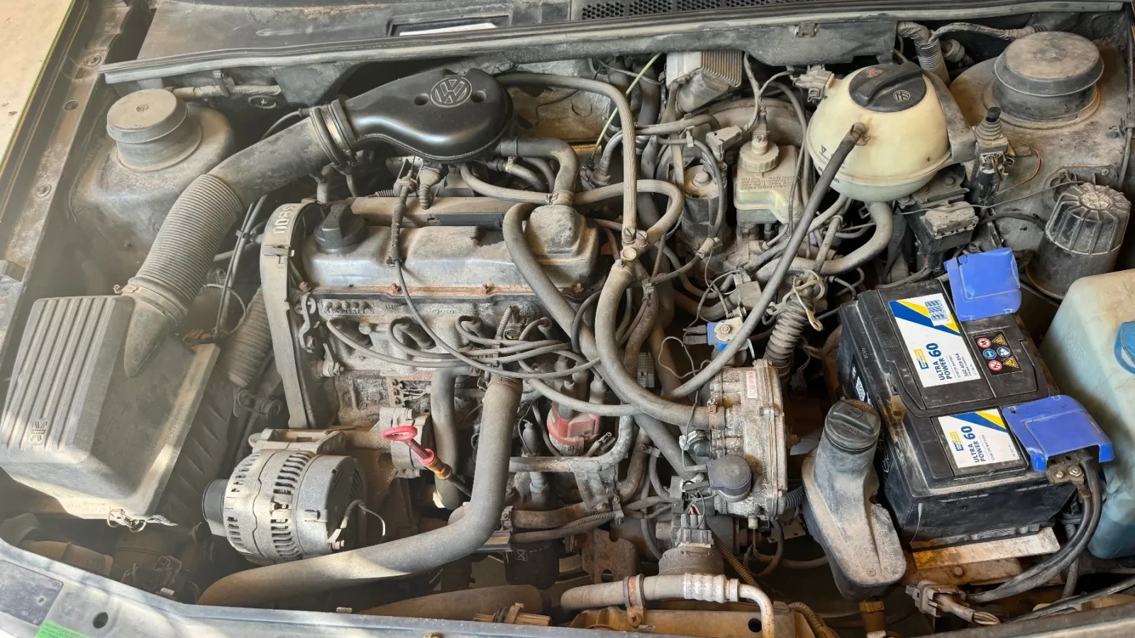VW Golf Газ, снимка 14 - Автомобили и джипове - 55619823
