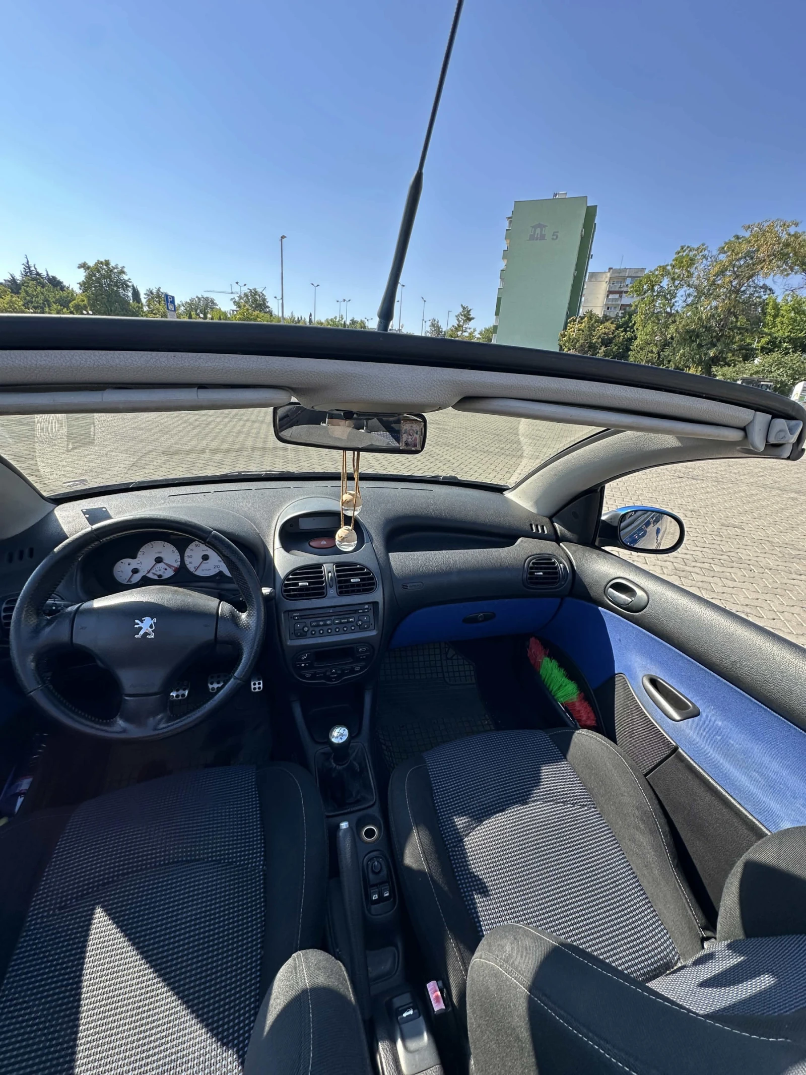 Peugeot 206 cc Бензин/Газ, снимка 14 - Автомобили и джипове - 55904563