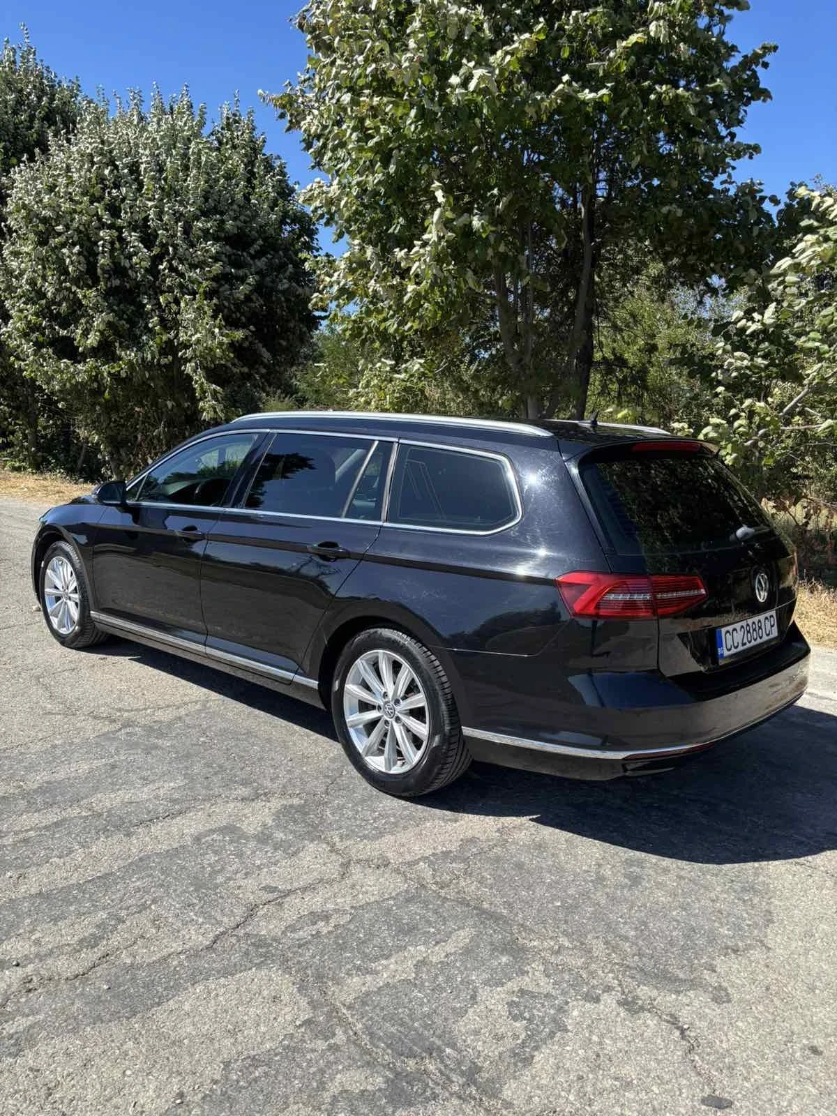 VW Passat, снимка 4 - Автомобили и джипове - 56011318