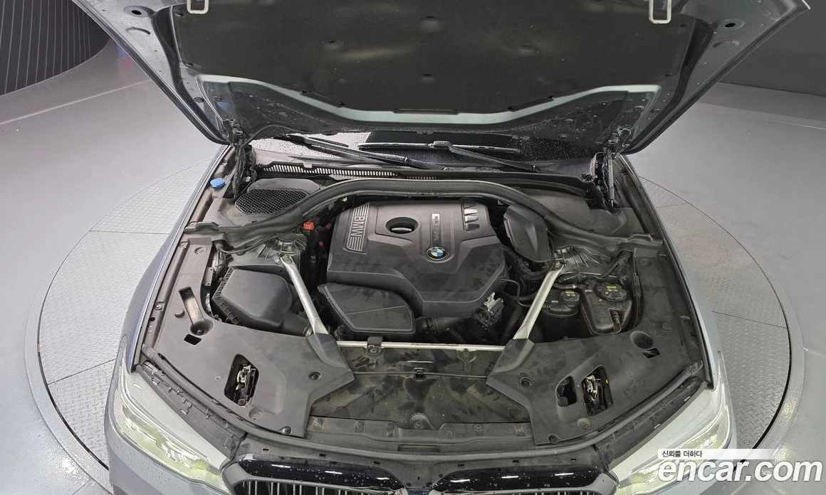 BMW 530 530i M Sport Package, снимка 6 - Автомобили и джипове - 56157029