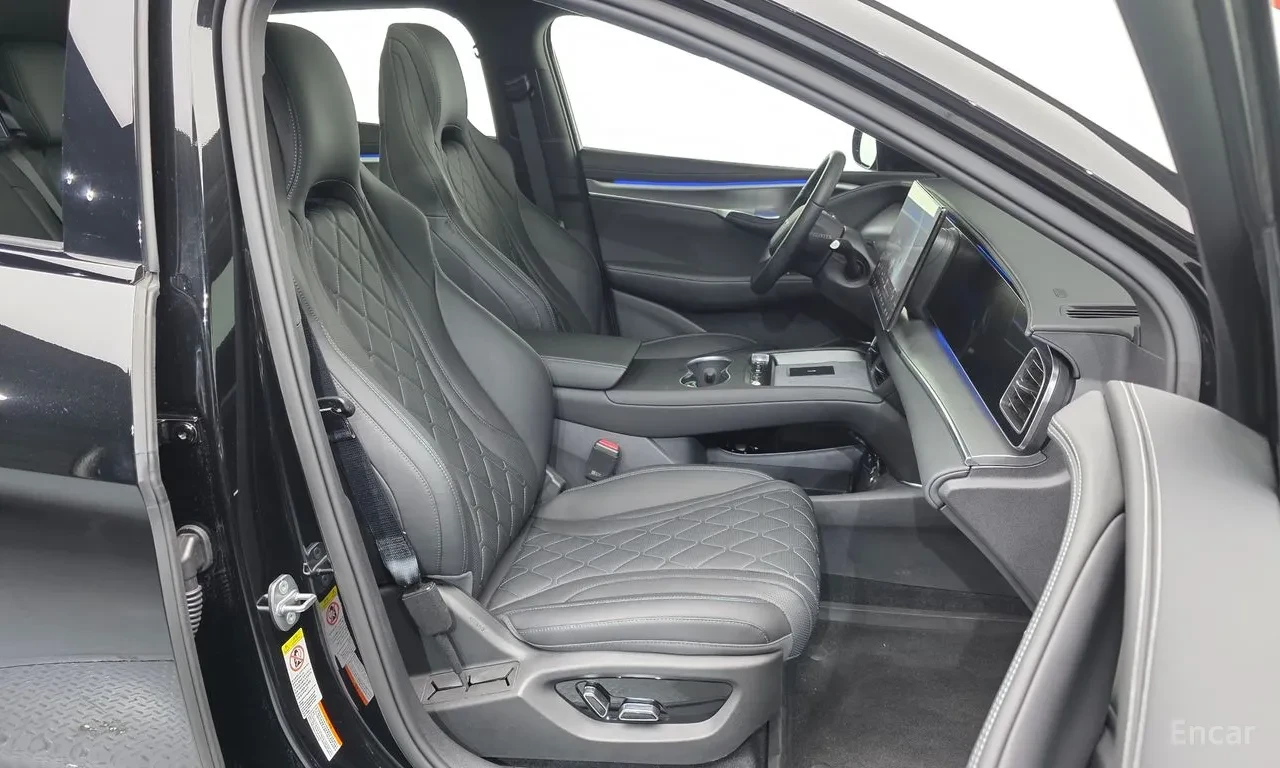 BYD Sealion 7, снимка 7 - Автомобили и джипове - 56432553