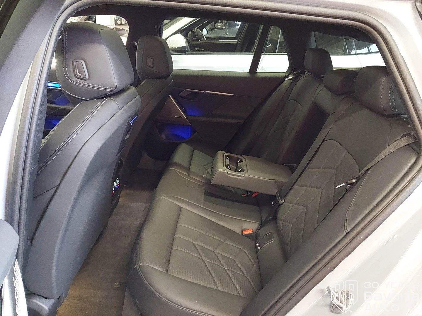 BMW 520 d Touring Steptronic, снимка 8 - Автомобили и джипове - 56439741