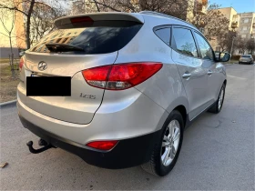 Hyundai IX35 РЕАЛНИ 98800км! Панорама/Парктроник/KeylessGO, снимка 6