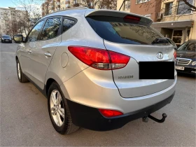 Hyundai IX35 РЕАЛНИ 98800км! Панорама/Парктроник/KeylessGO, снимка 7