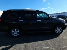 Toyota Sequoia 5.7L/AWD/381HP/ИДЕАЛНА ЗА ГАЗ, снимка 2