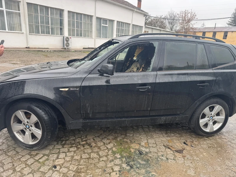 BMW X3 3.0 дизел, снимка 4 - Автомобили и джипове - 47943800