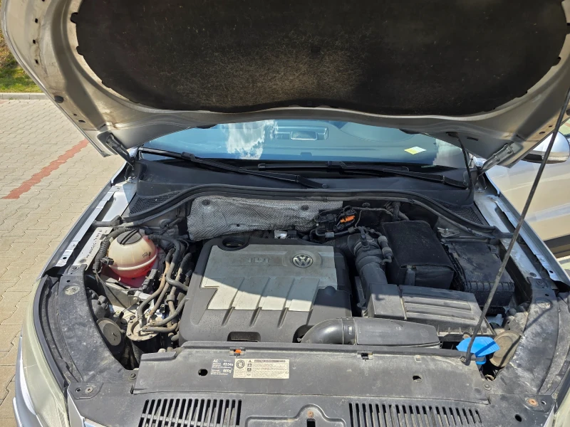 VW Tiguan, снимка 14 - Автомобили и джипове - 50726653