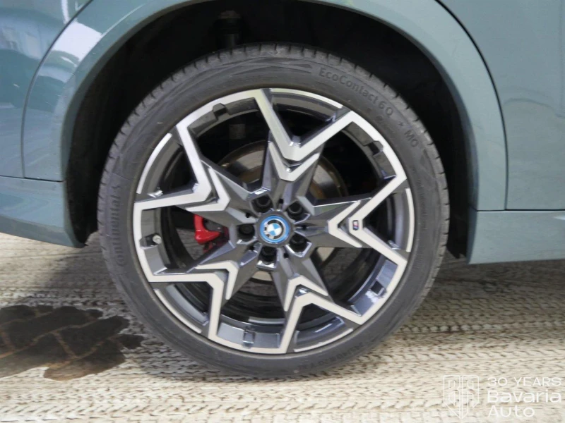 BMW iX2 30 xDrive M Sport Paket, снимка 14 - Автомобили и джипове - 52833590