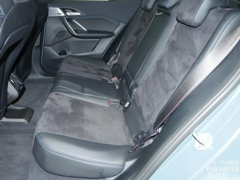 BMW iX2 30 xDrive M Sport Paket, снимка 8 - Автомобили и джипове - 52833590