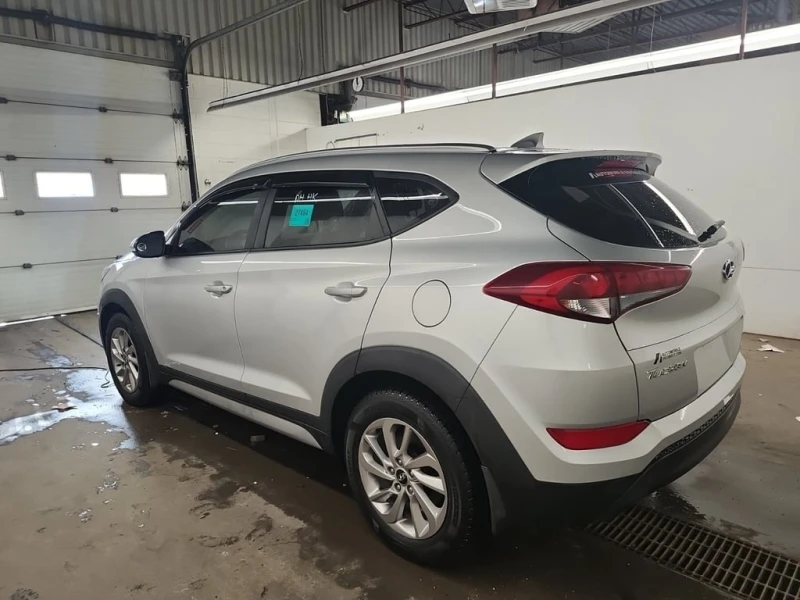 Hyundai Tucson PREMIUM * CARFAX* ПОДГРЕВИ* КАМЕРA, снимка 6 - Автомобили и джипове - 53381012