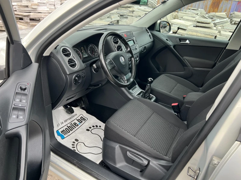 VW Tiguan 1.4TSI/150к.с.BLUEMOTION ПЕРФЕКТЕН 95х.км, снимка 9 - Автомобили и джипове - 53469003