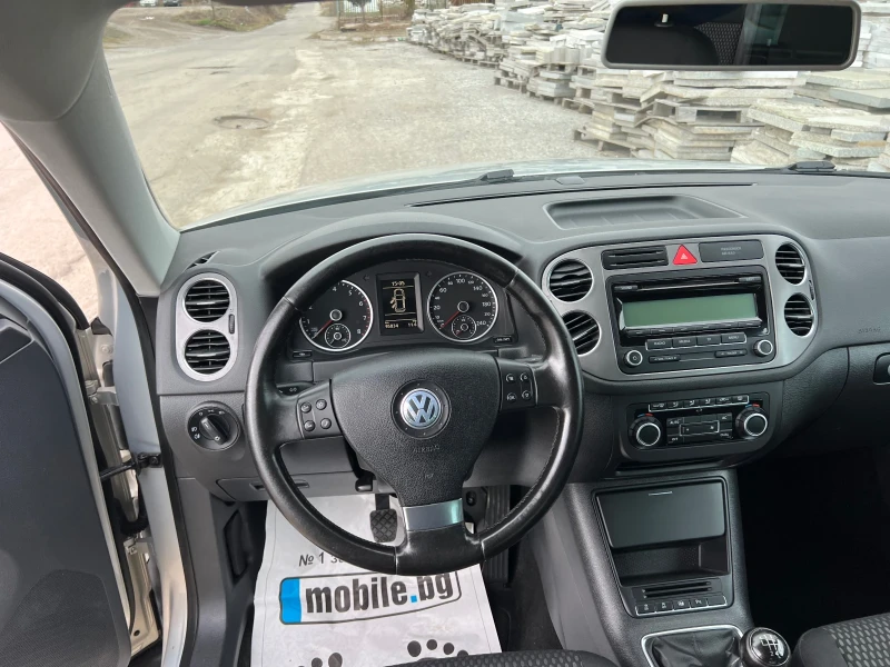 VW Tiguan 1.4TSI/150к.с.BLUEMOTION ПЕРФЕКТЕН 95х.км, снимка 15 - Автомобили и джипове - 53469003