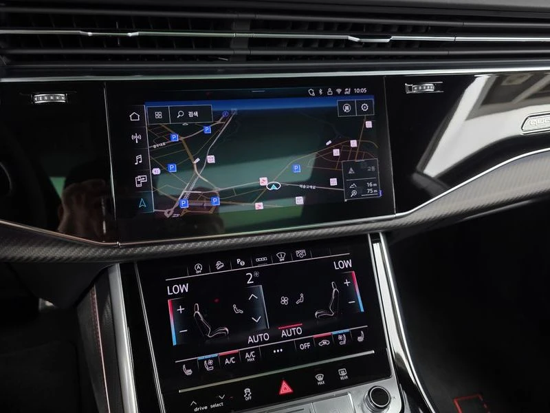 Audi RSQ8 4.0 DWN Automatic, снимка 13 - Автомобили и джипове - 55782277