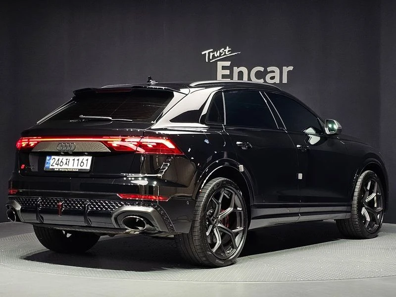 Audi RSQ8 4.0 DWN Automatic, снимка 2 - Автомобили и джипове - 55782277