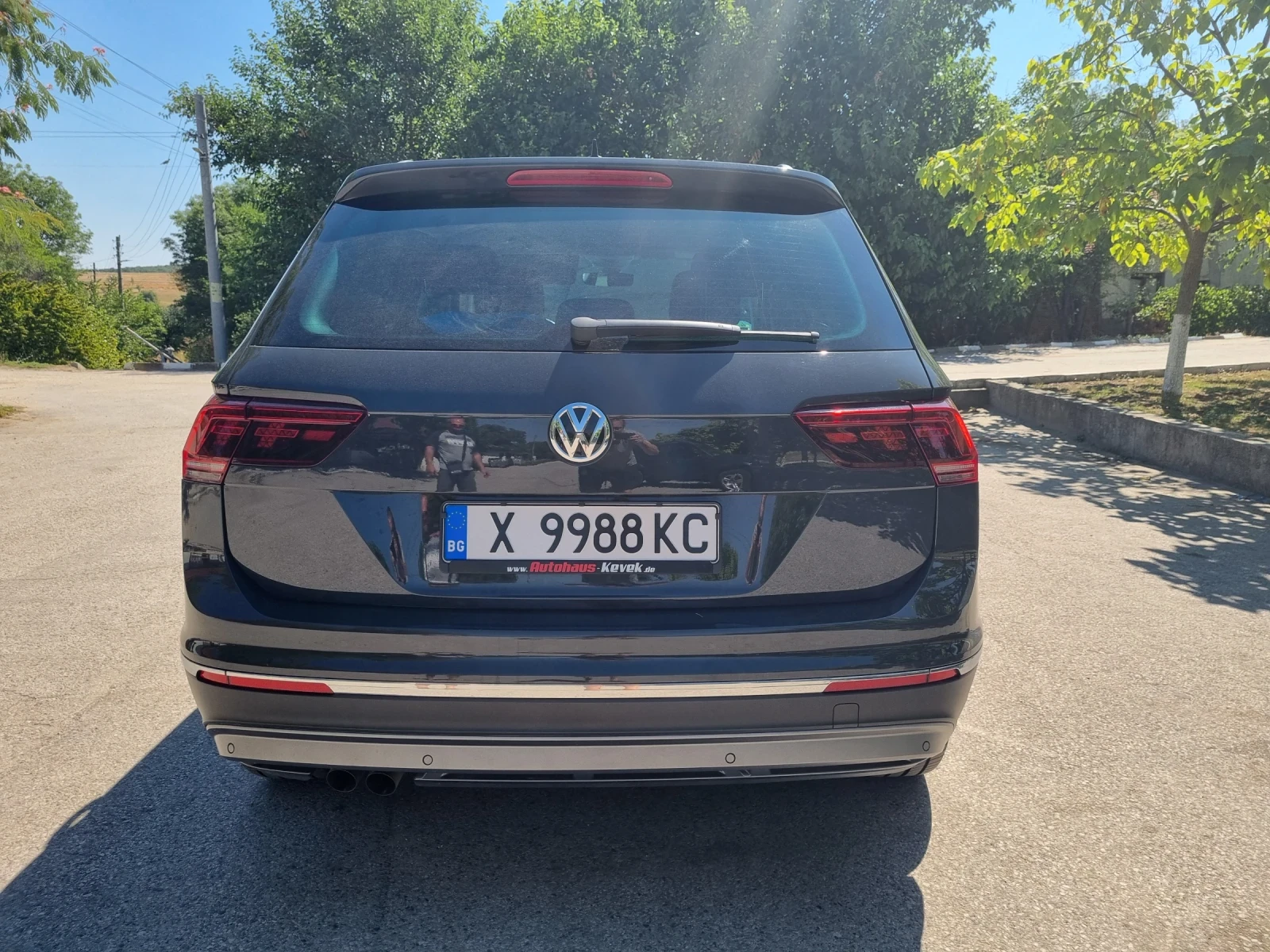VW Tiguan HIGHLINE 4 motion 2.0 TDI 190 к.с - изображение 7