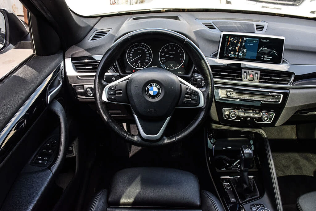 BMW X1 *  *    *   *  | Mobile.bg   12