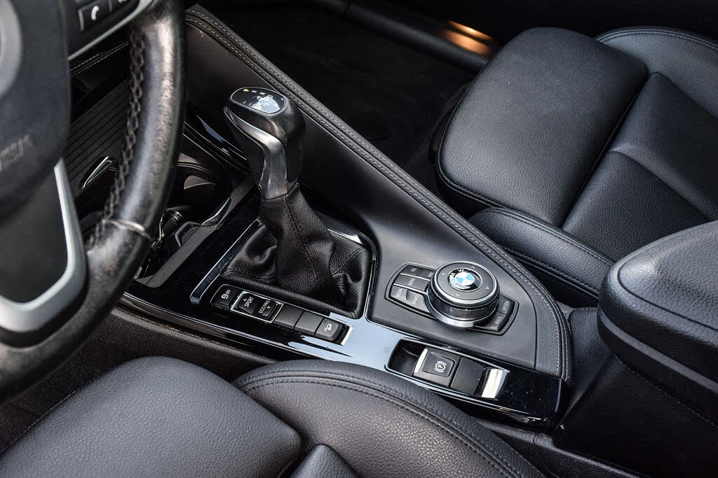 BMW X1 *  *    *   *  | Mobile.bg   15