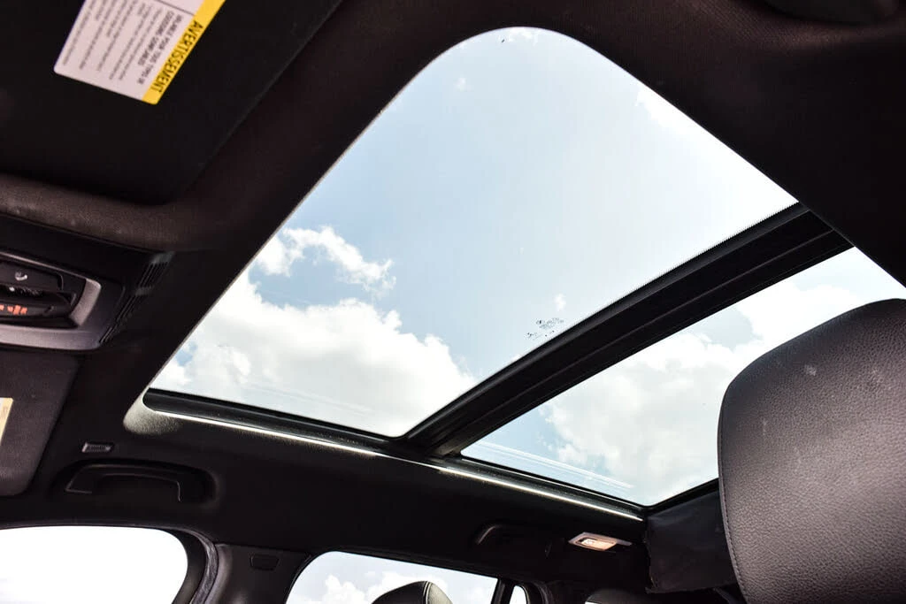 BMW X1 *  *    *   *  | Mobile.bg   16