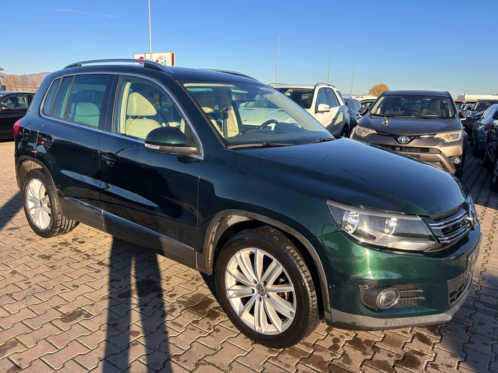 VW Tiguan 2.0TSI GAZ 4MOTION AVTOMAT/NAVI/PANORAMA/KOJA  - изображение 4