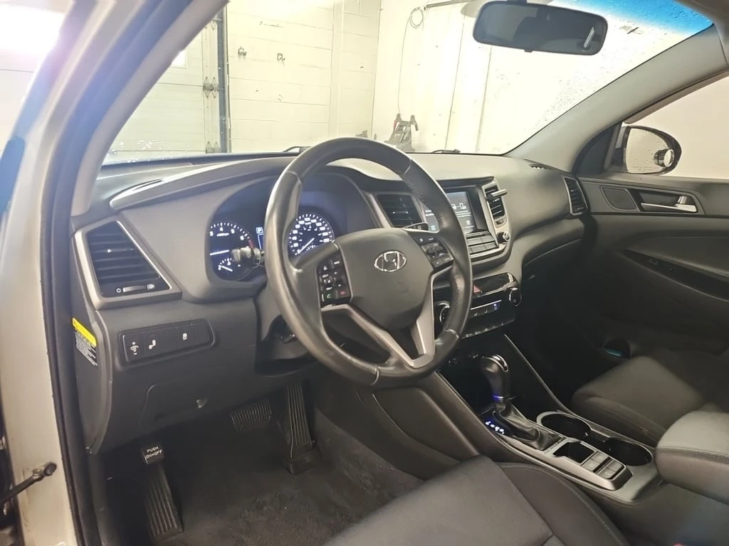 Hyundai Tucson PREMIUM * CARFAX* ПОДГРЕВИ* КАМЕРA - изображение 9