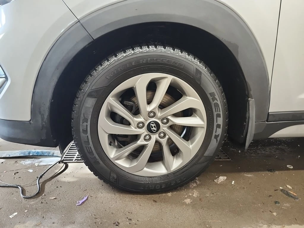 Hyundai Tucson PREMIUM * CARFAX* ПОДГРЕВИ* КАМЕРA - изображение 7