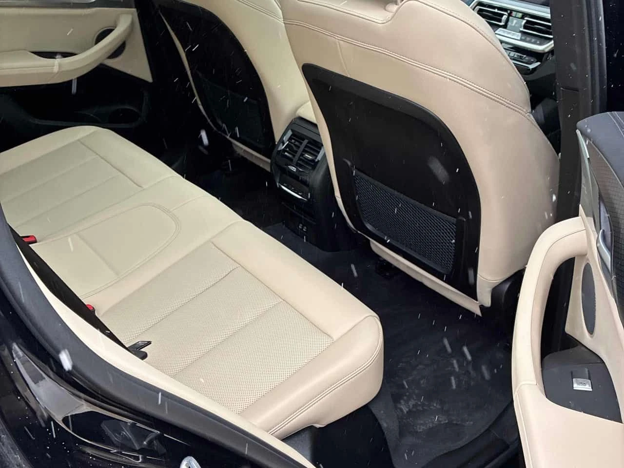 BMW X3  xDrive30i | 360 | PANO | CARFAX | Mobile.bg � ����������� 12