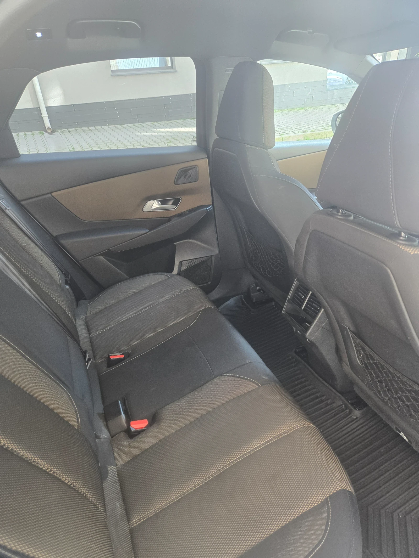 DS DS 7 Crossback, снимка 14 - Автомобили и джипове - 53773254