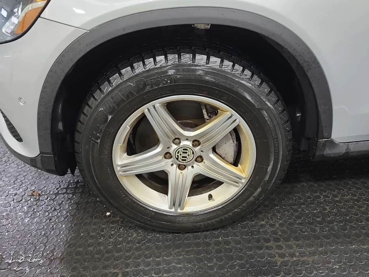 Mercedes-Benz GLC * 300 * CARFAX * ЦЕНА ДО БГ, снимка 15 - Автомобили и джипове - 53928146