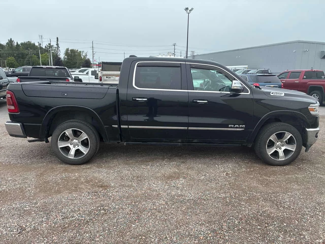 Dodge RAM 1500 * Limited * CARFAX * БЕЗ ПЪРВОНАЧАЛНА ВНОСКА, снимка 3 - Автомобили и джипове - 55373861