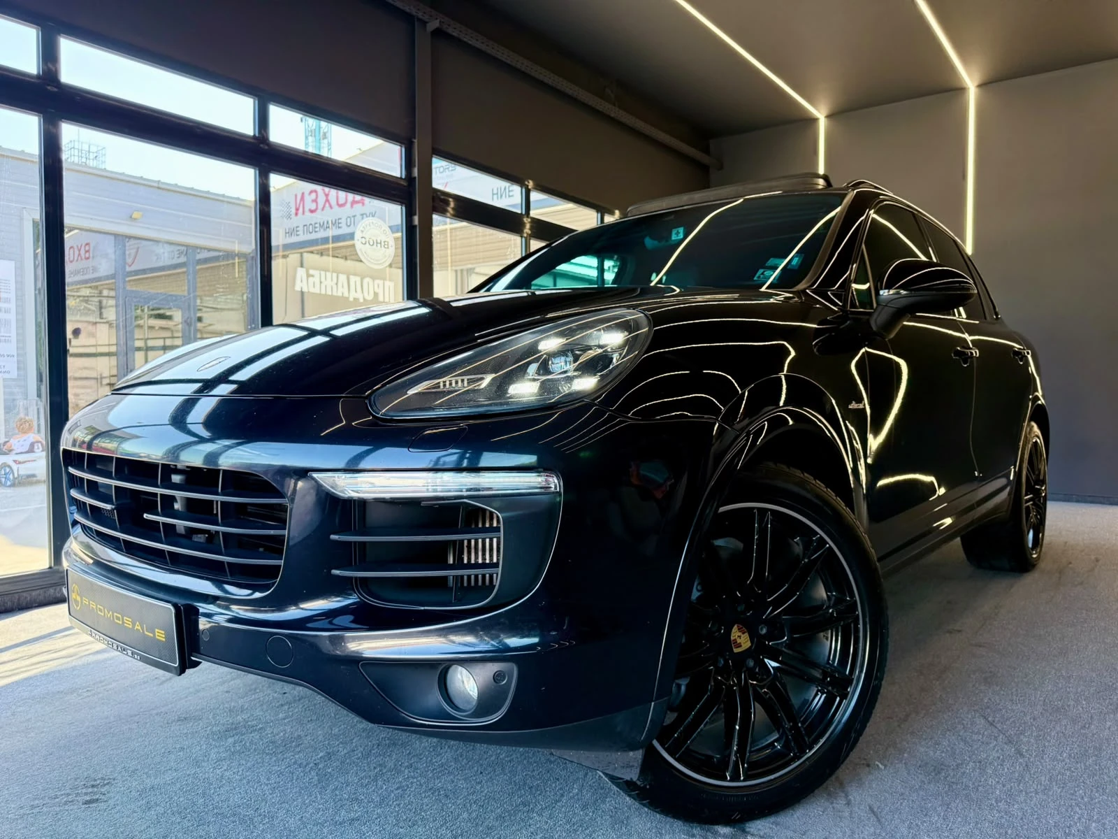 Porsche Cayenne S* 4.2* 4x4* BOSE* Full* Обдух* Pano* ЛИЗИНГ , снимка 3 - Автомобили и джипове - 55645419