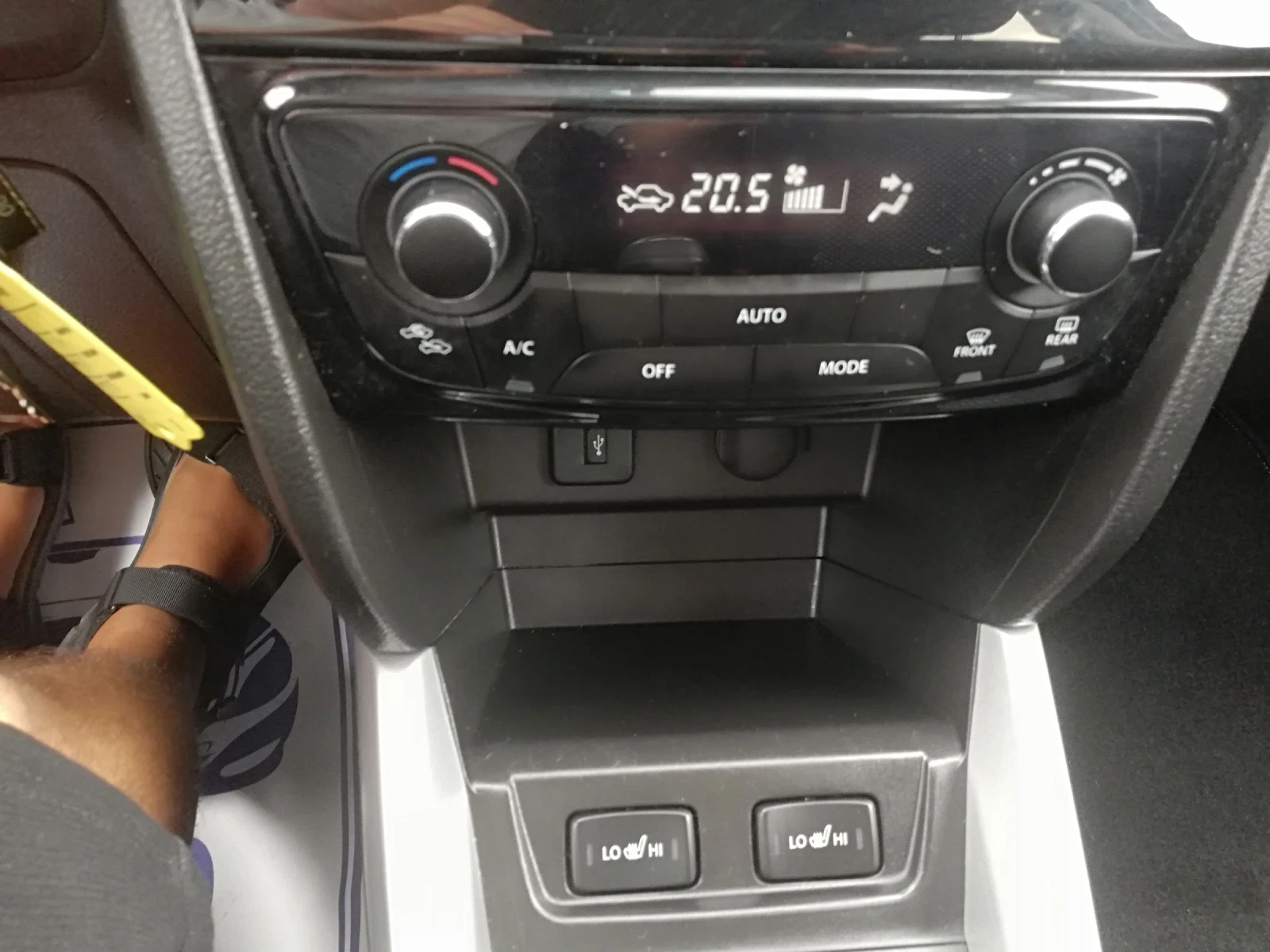 Suzuki Vitara 1.6I KLIMA KAMERA, снимка 17 - Автомобили и джипове - 55832640