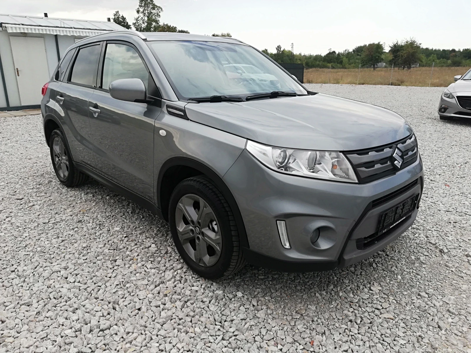 Suzuki Vitara 1.6I KLIMA KAMERA, снимка 8 - Автомобили и джипове - 55832640