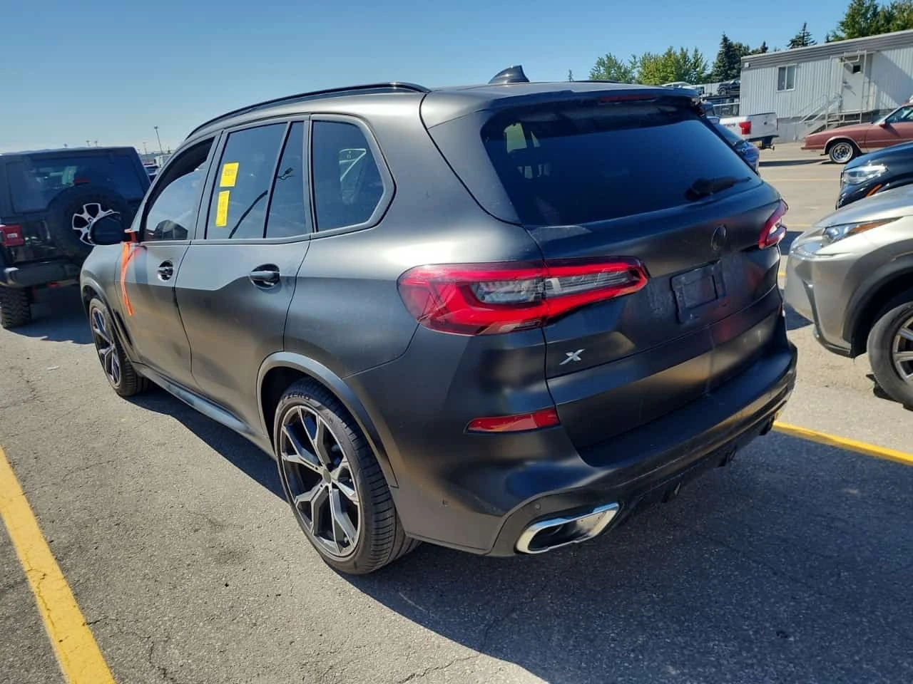 BMW X5 XDRIVE40I * МАСАЖИ* ЛАЗЕРИ* 360 КАМЕРА* ОБДУХВАНЕ*, снимка 4 - Автомобили и джипове - 56192783