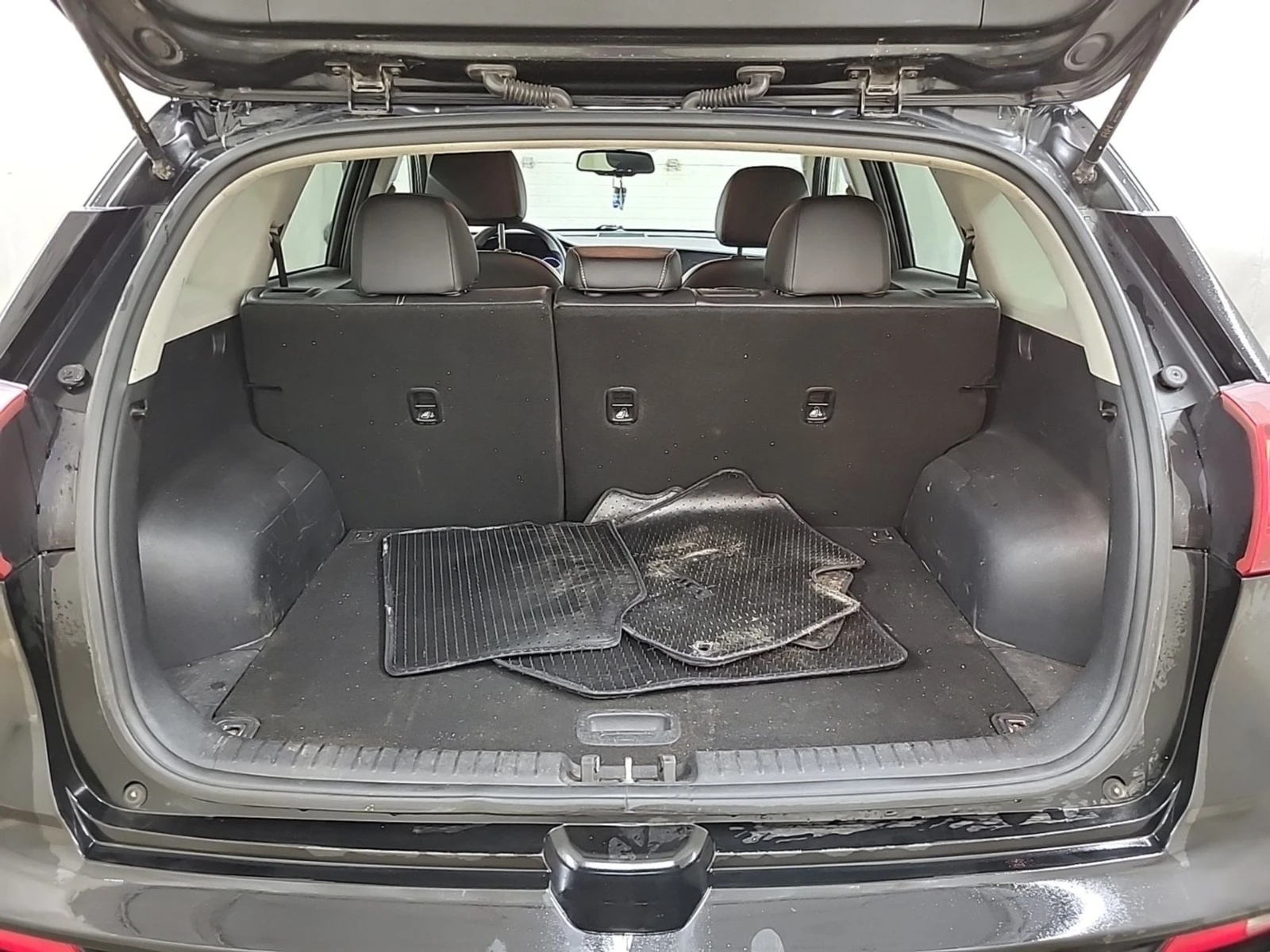Kia Niro Fwd Ex ���������� ���� �� �������� | Mobile.bg � ����������� 13