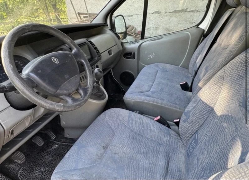 Renault Trafic 1.9, снимка 5 - Бусове и автобуси - 48461111