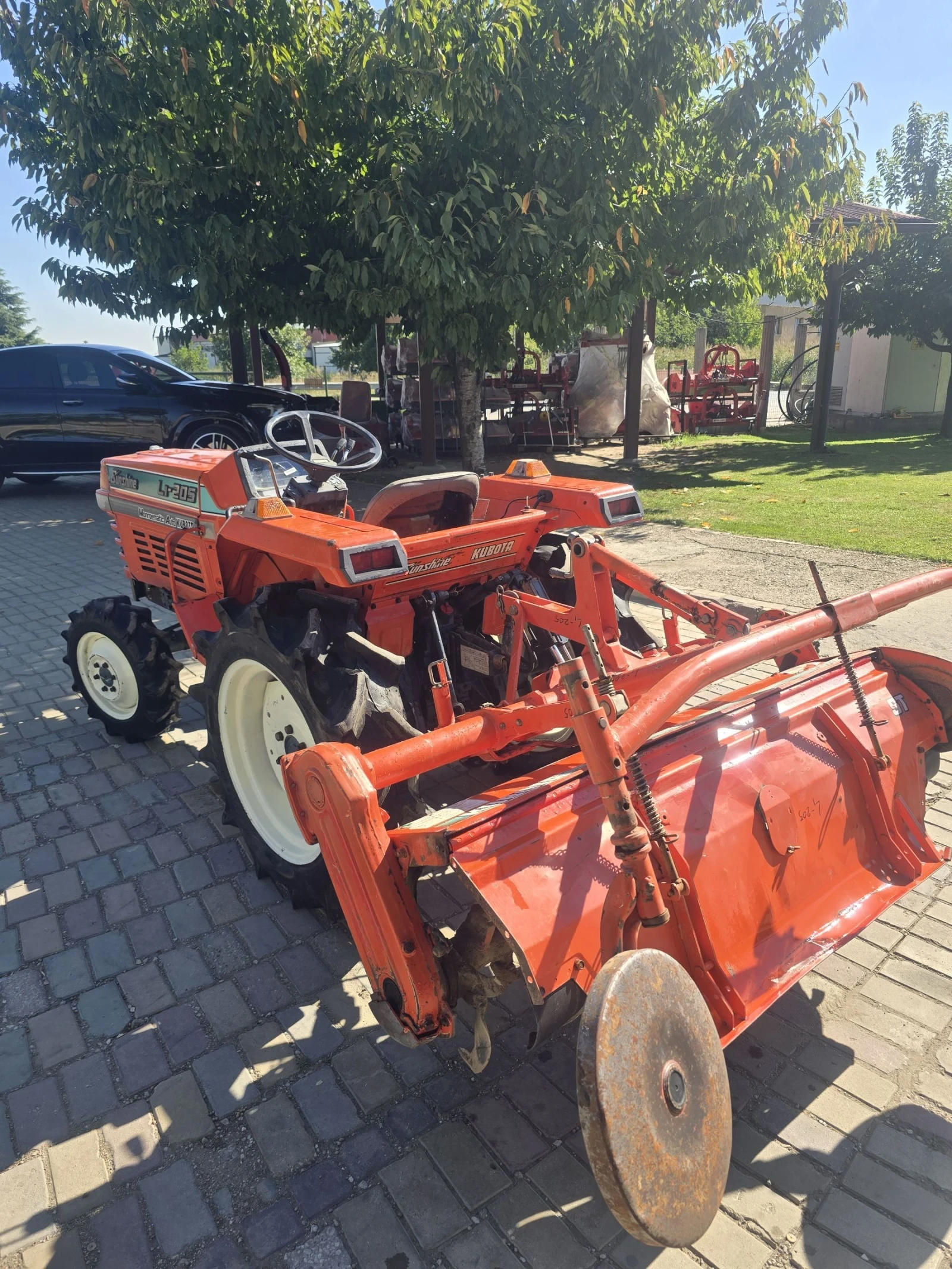 Трактор Kubota L1 - 205 - изображение 5