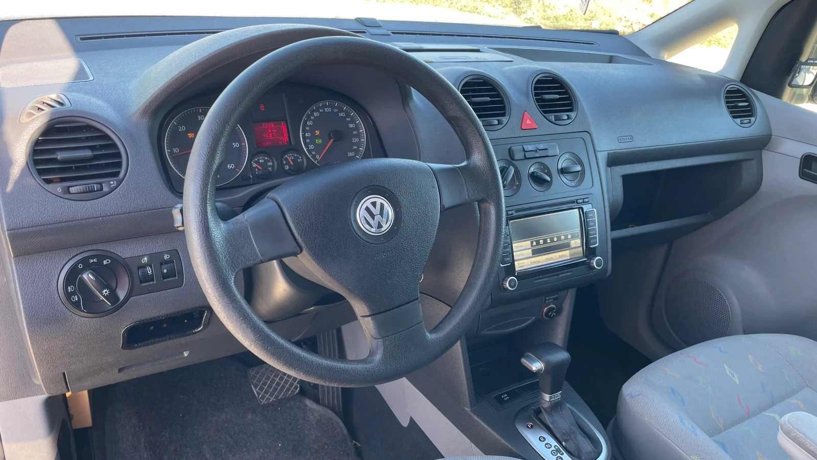 Кемпер VW MAXI, снимка 8 - Каравани и кемпери - 56345892