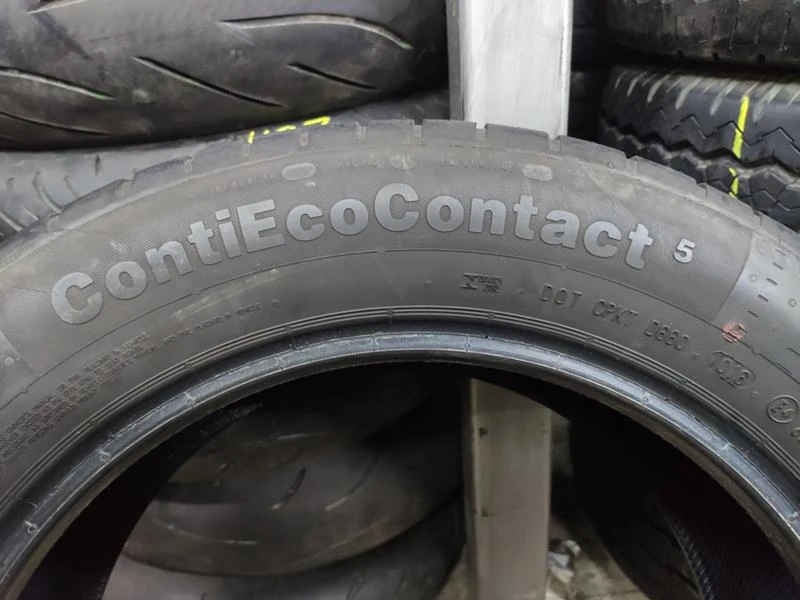 Гуми Летни 215/60R17, снимка 8 - Гуми и джанти - 33339923