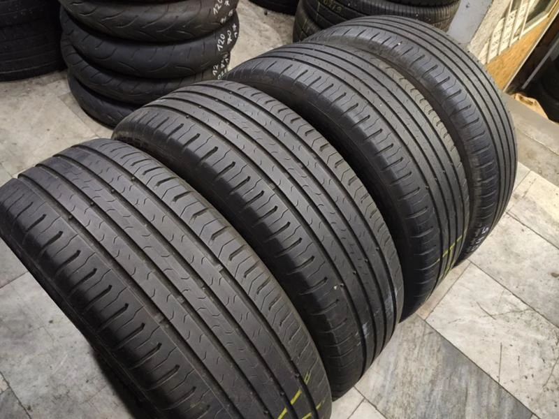 Гуми Летни 215/60R17, снимка 5 - Гуми и джанти - 33339923