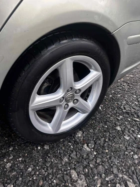 Toyota Avensis 2.2 D-4D 150кс. НА ЧАСТИ, снимка 10